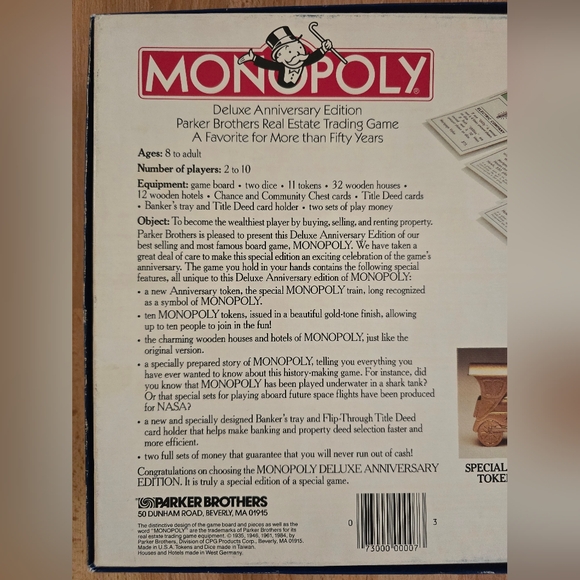 Monopoly Deluxe Anniversary Edition Board Game - Picture 8 of 16